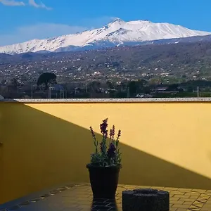 Yellow House Appartamento Fiumefreddo di Sicilia