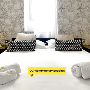 Yellow Butterfly House Holiday Casa vacanze Roma